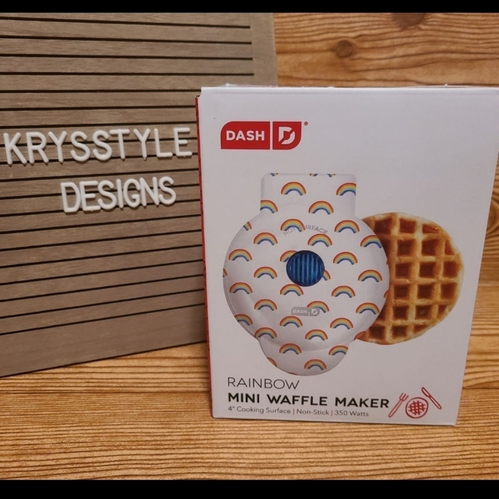 Dash Mini Waffle Maker Rainbow Design New